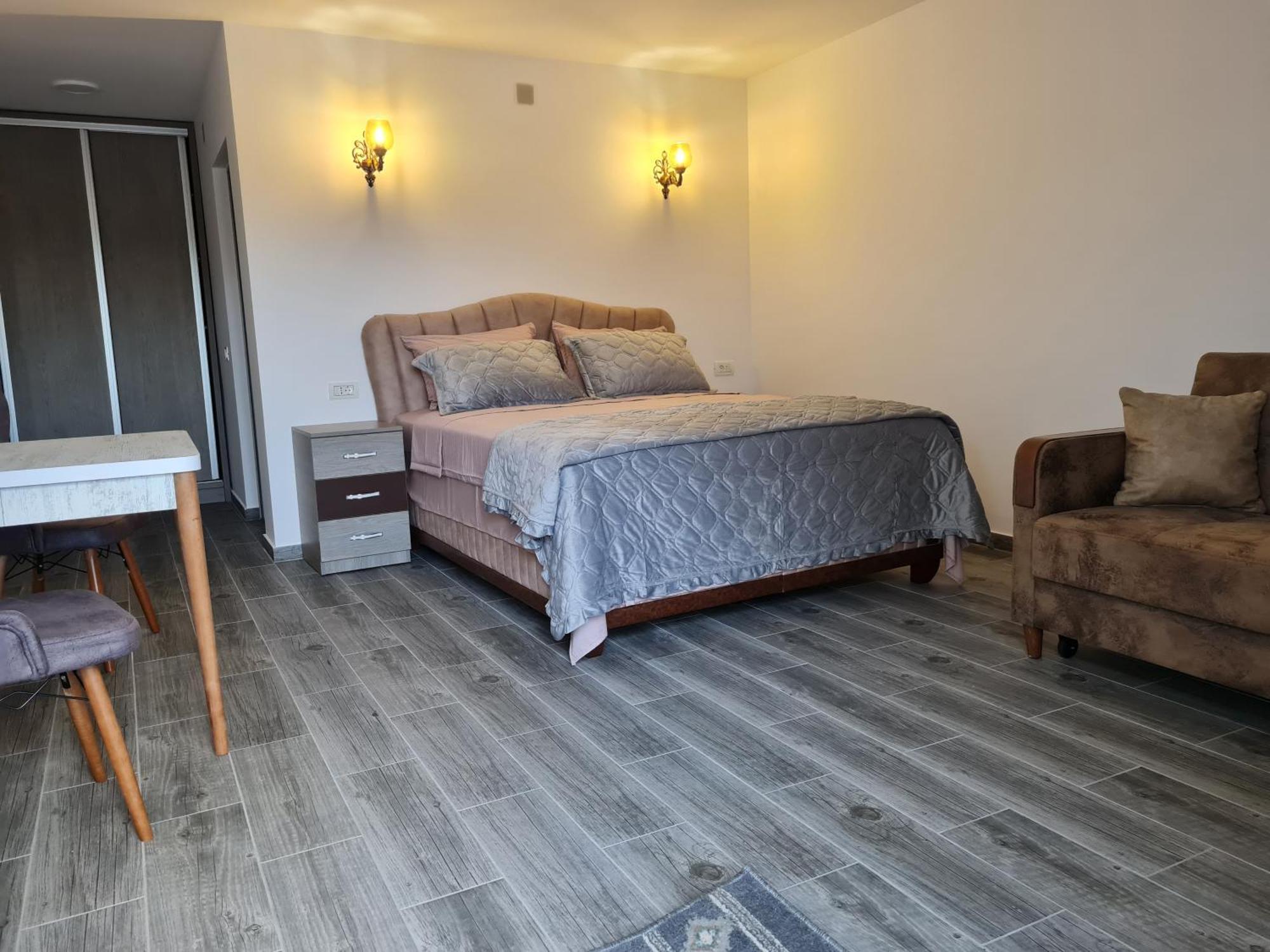 Elival House Hotell Nufaru Rum bild